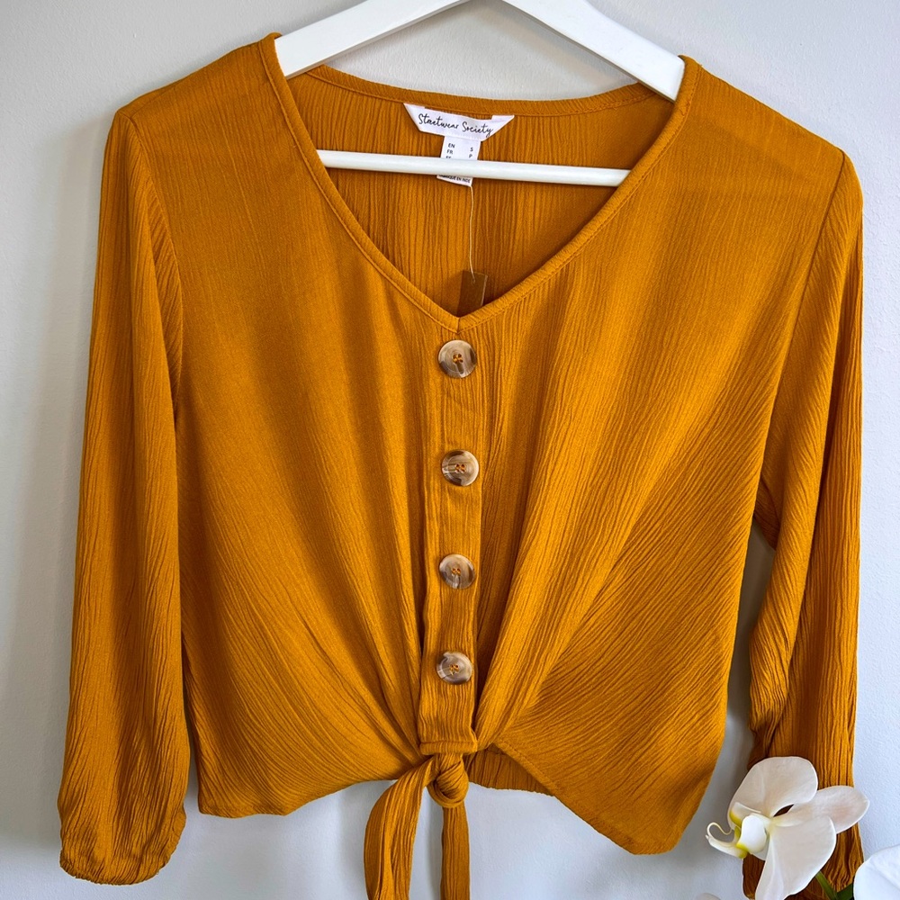 Full-sleeve summer blouse with a front knot (bow)